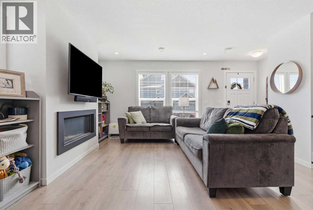 479 Cranbrook Square SE