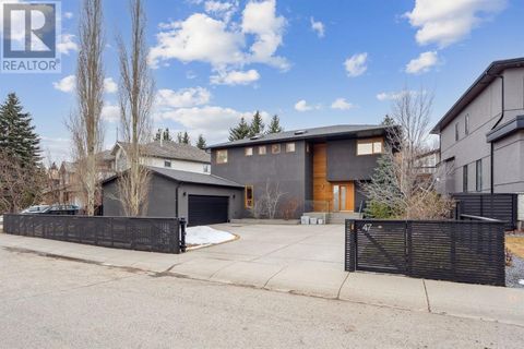 47 Patterson Drive SW Calgary AB T3H2B8