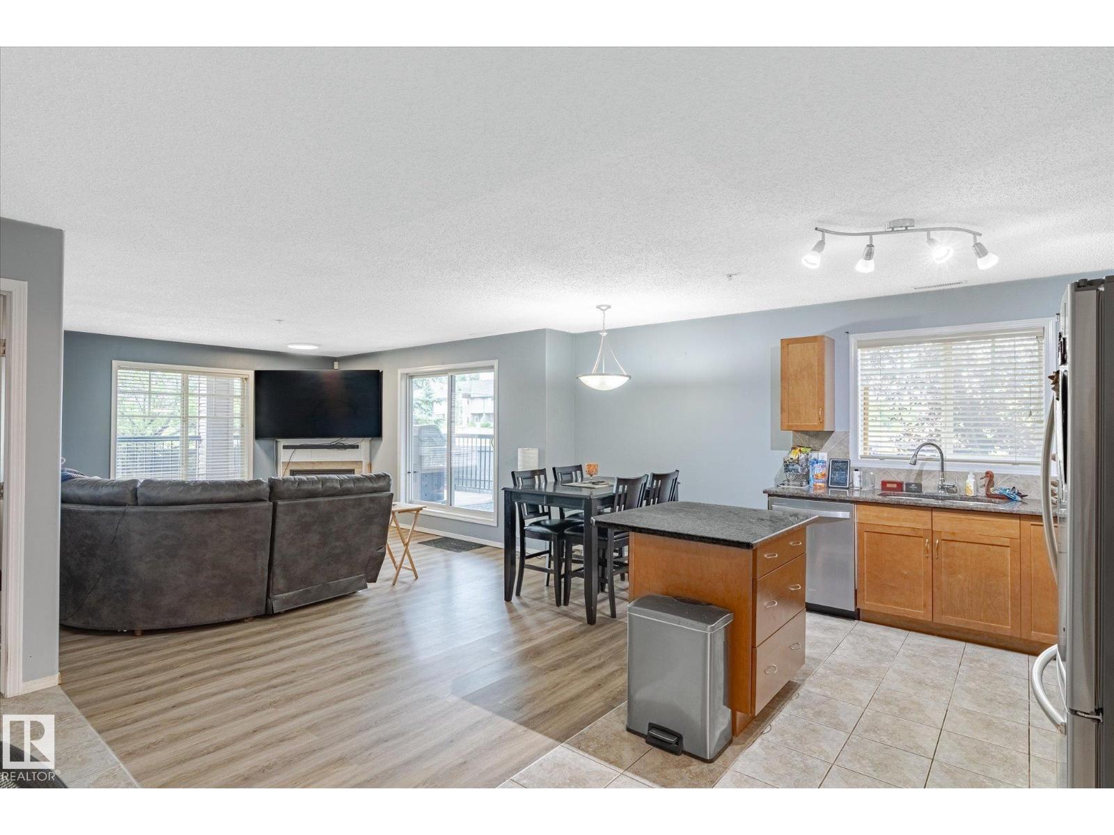 #101 2098 Blackmud Creek DR SW