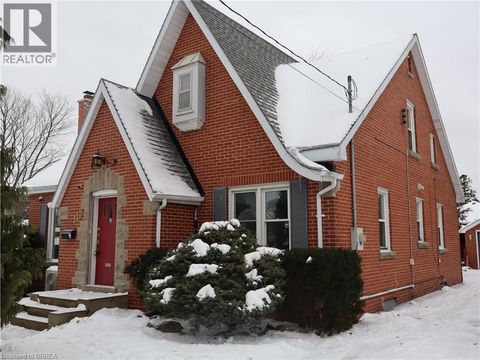 117 QUEENSWAY Drive Brantford ON N3R4X1