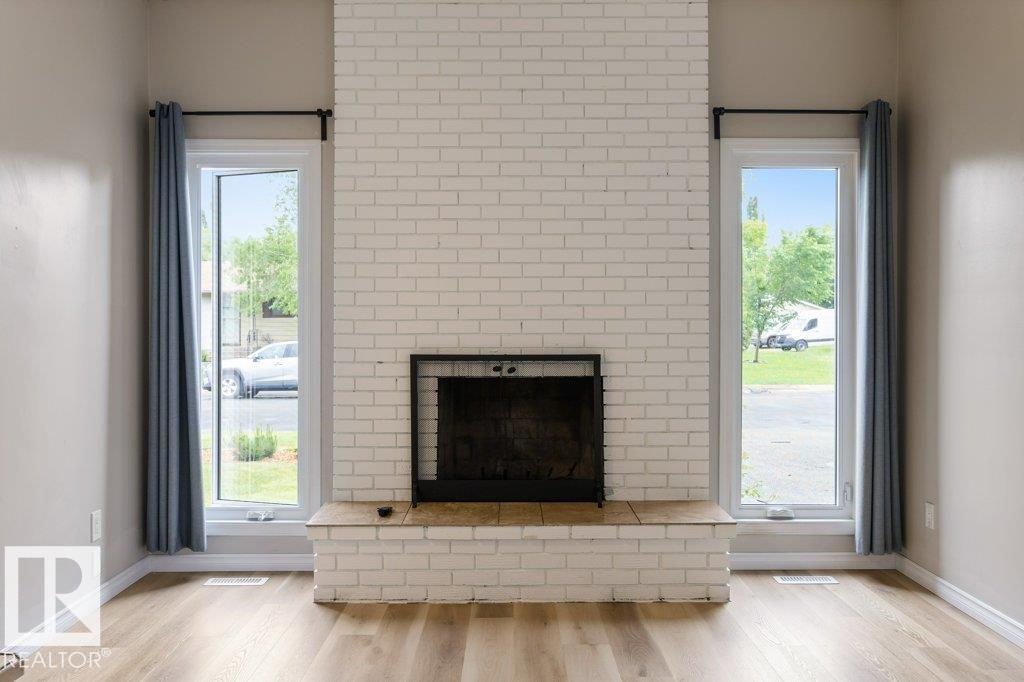 2016 82 ST NW