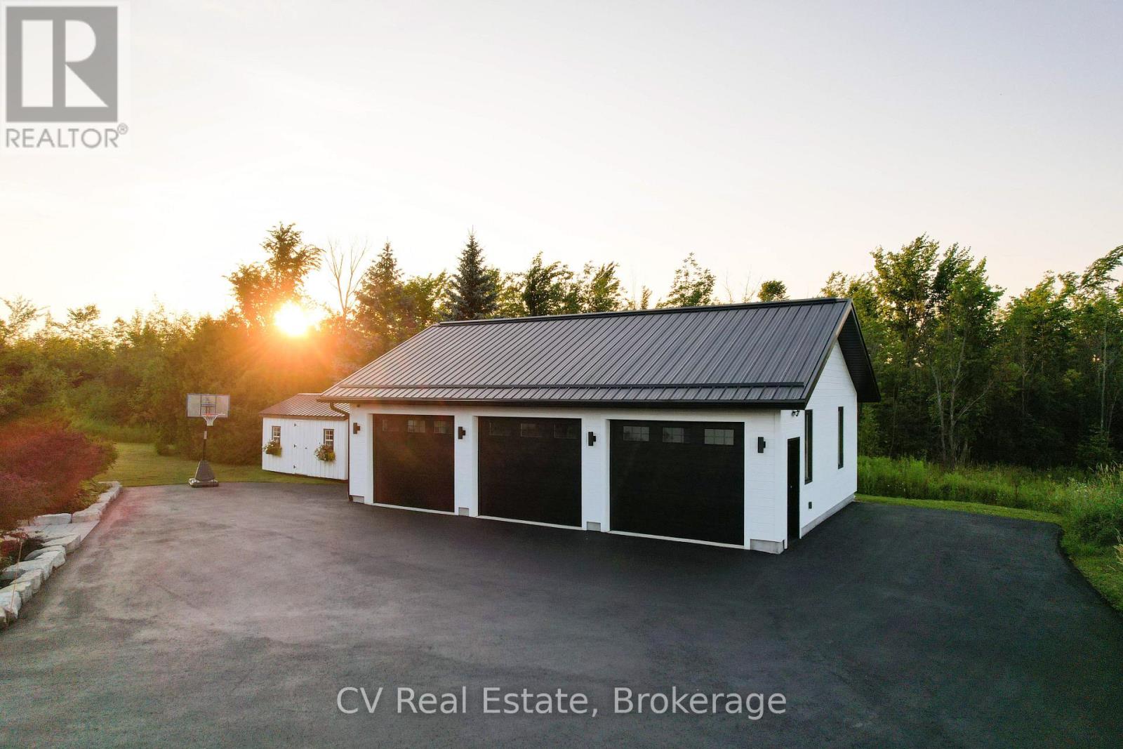 104 RIDGECREST LANE