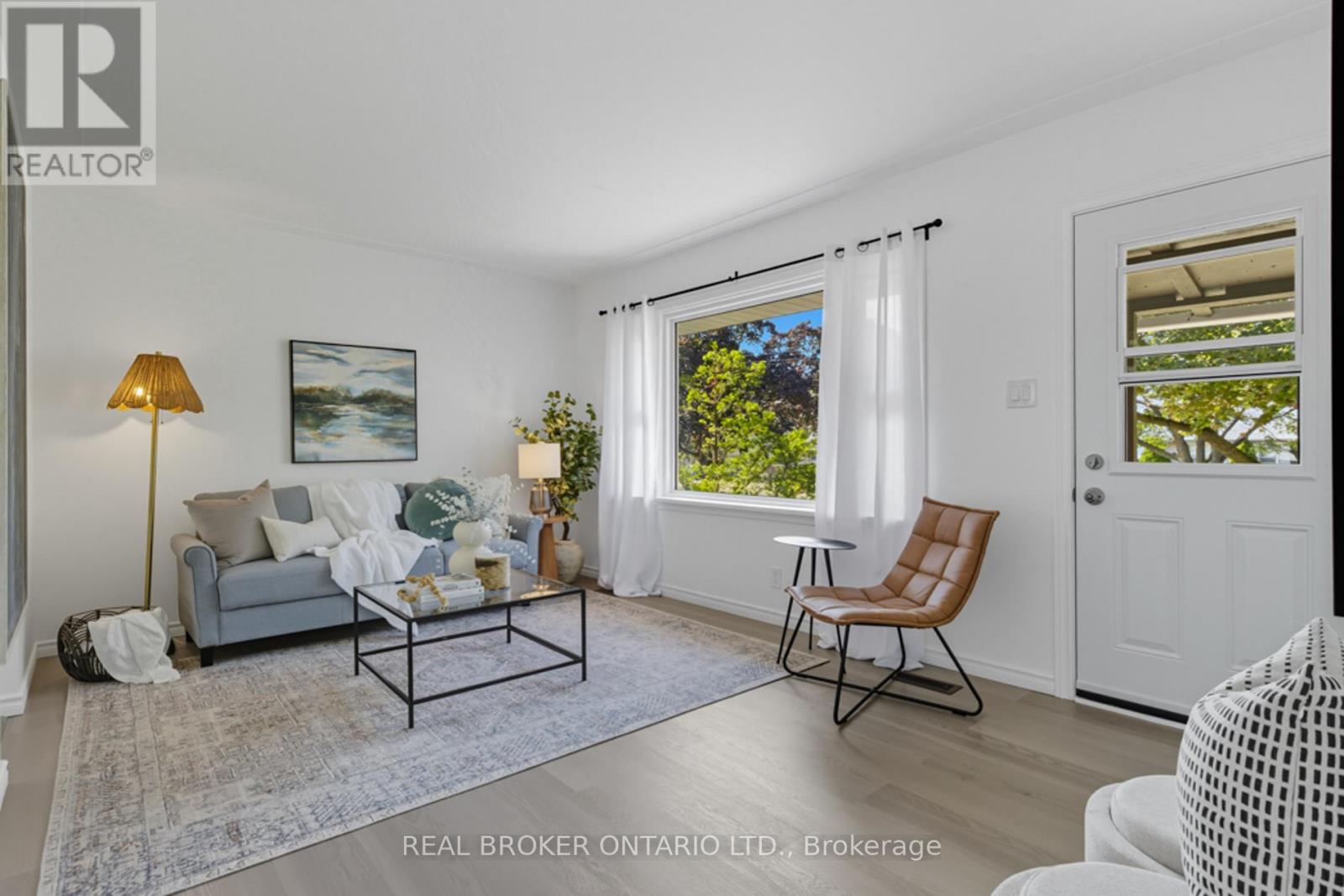 27 BROADMOOR AVENUE