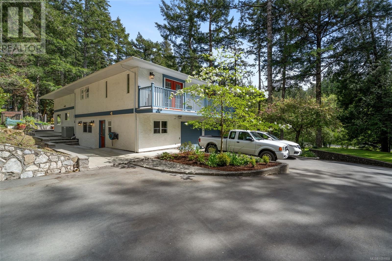 1078 Glen Forest Way