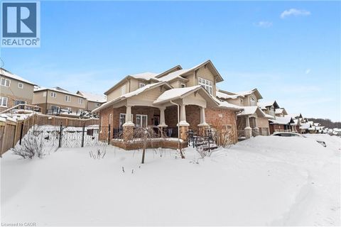 906 AUDREY Place Kitchener ON N2E0B9