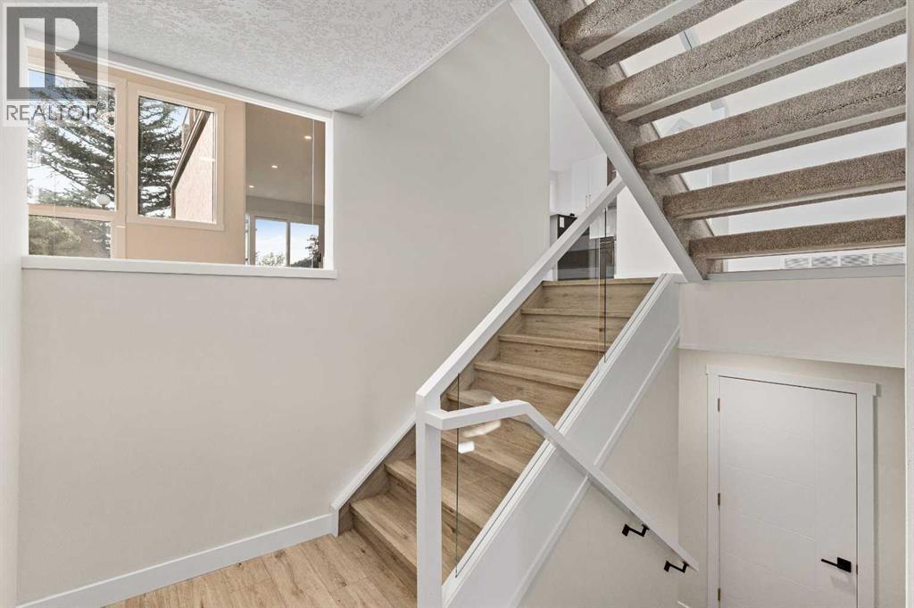 20, 1220 Prominence Way SW