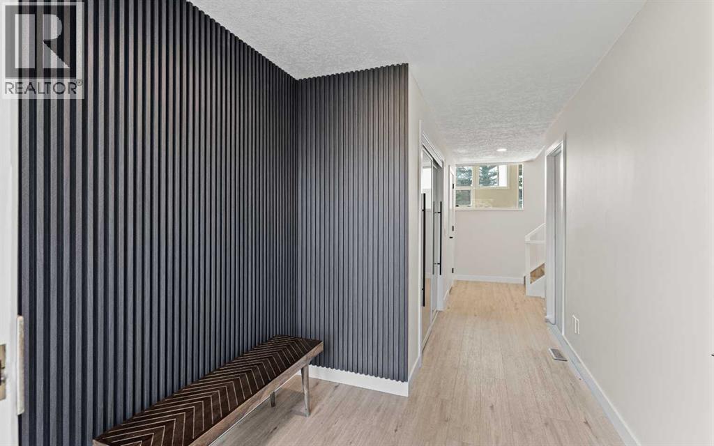 20, 1220 Prominence Way SW