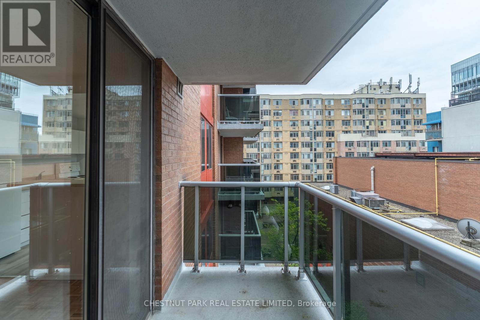715 - 20 SAINT PATRICK STREET