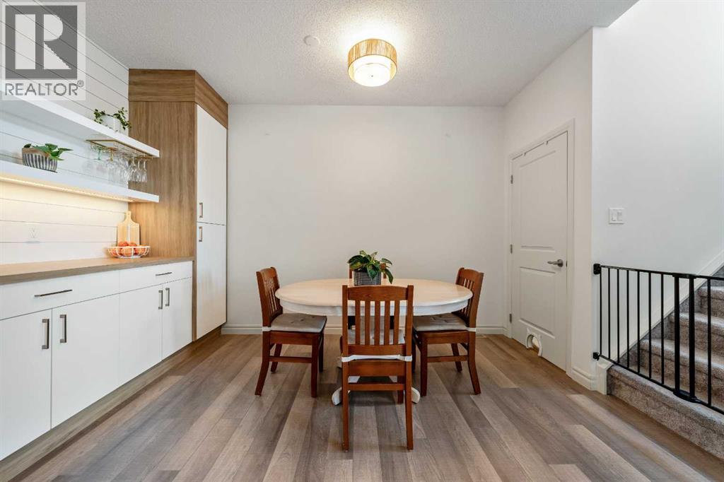 522 River Heights Crescent