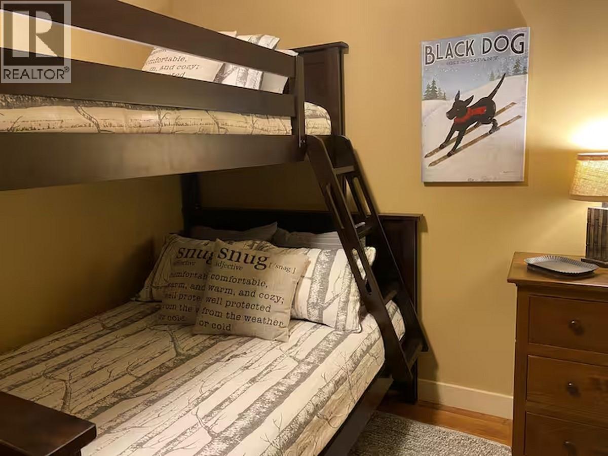 1322 KAUFMANN View Unit# 13