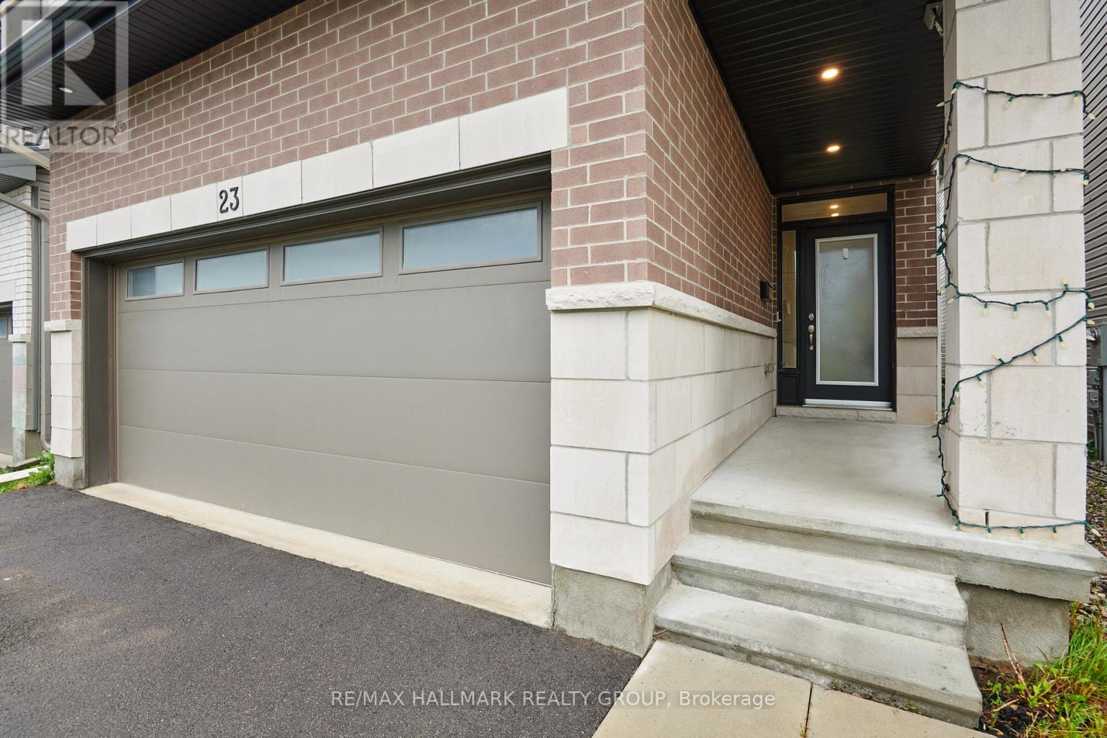 23 PEONY LANE