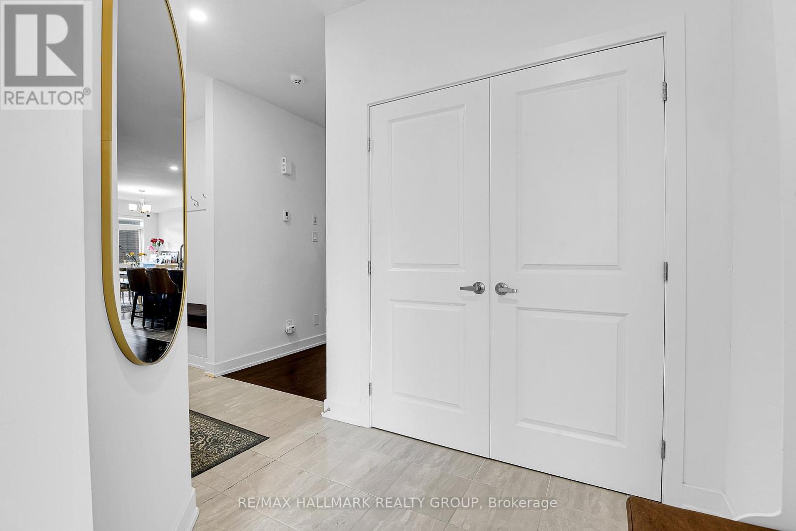23 PEONY LANE