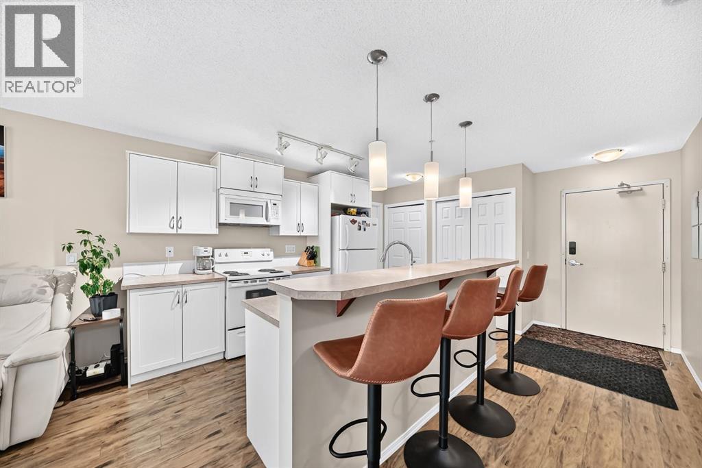 2133, 700 Willowbrook Road NW