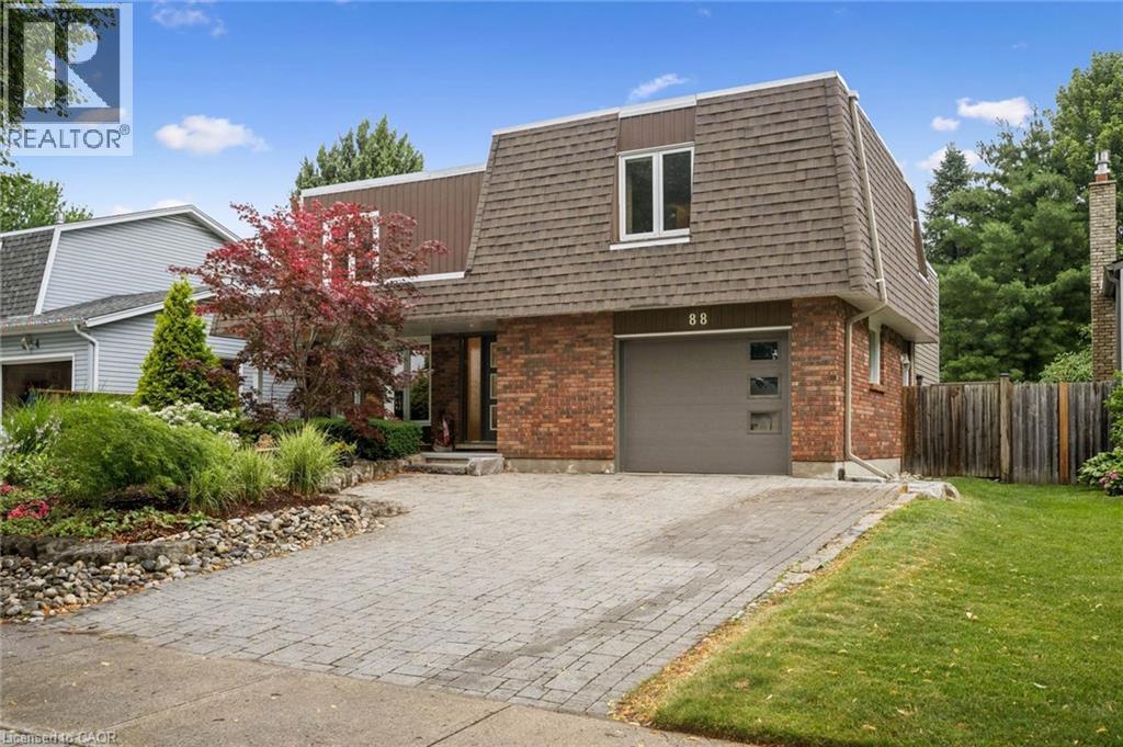 88 MANOR Drive