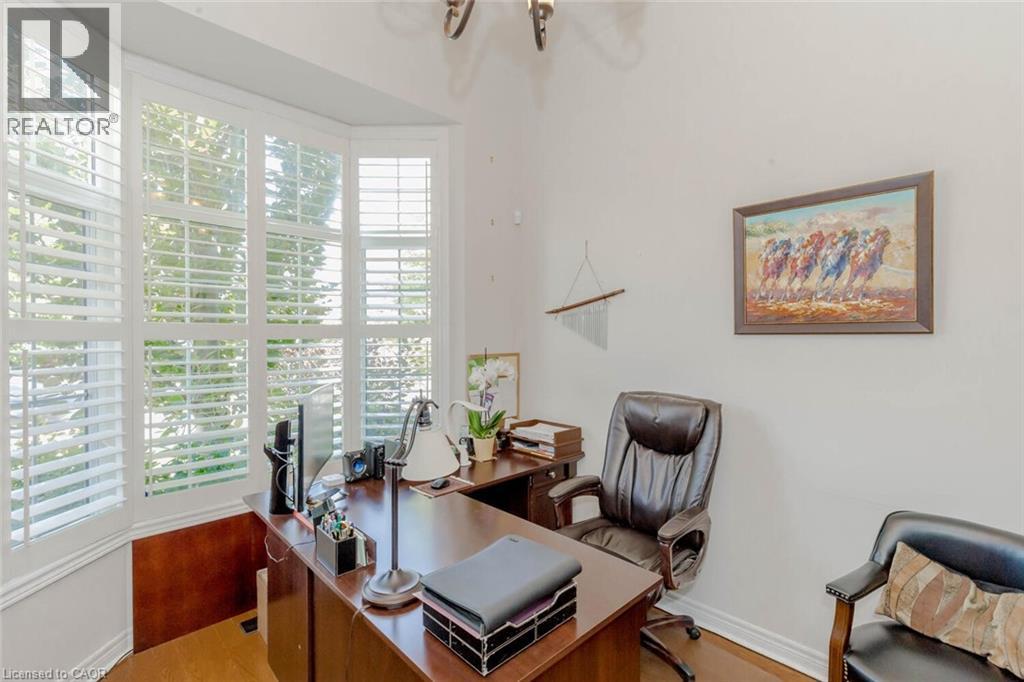 2224 COLONEL WILLIAM Parkway