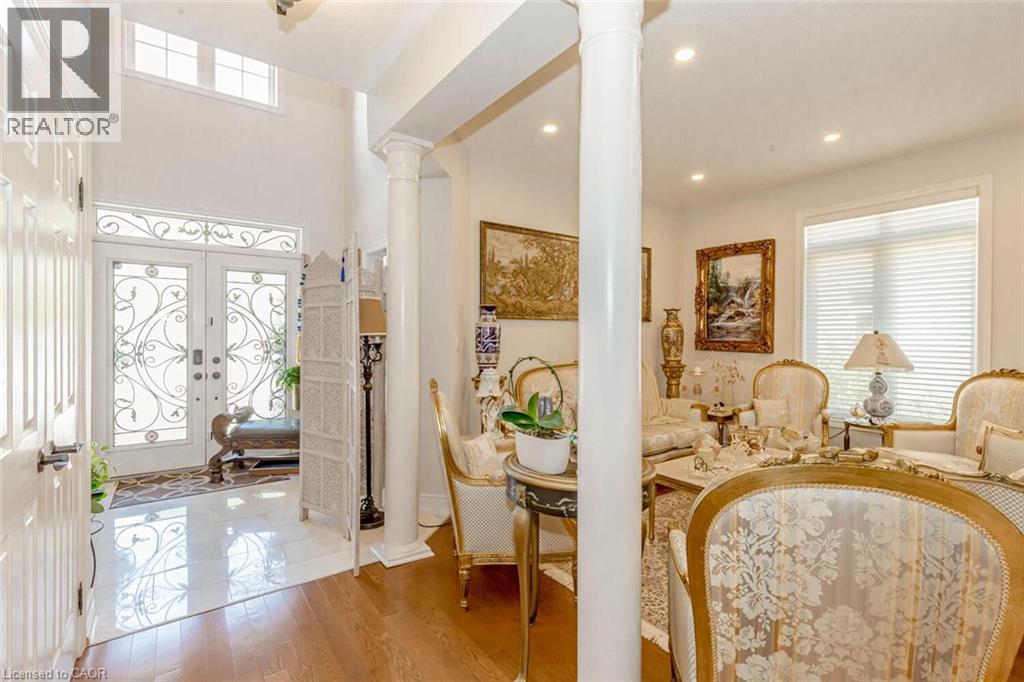 2224 COLONEL WILLIAM Parkway