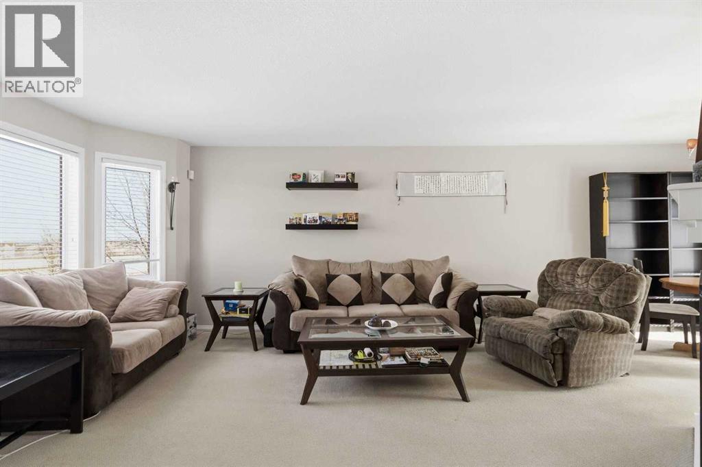 808, 105 Loutit Road