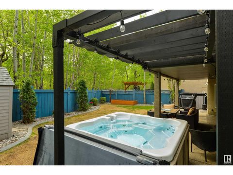 14 PRESTIGE PT NW Edmonton AB T6M2T3