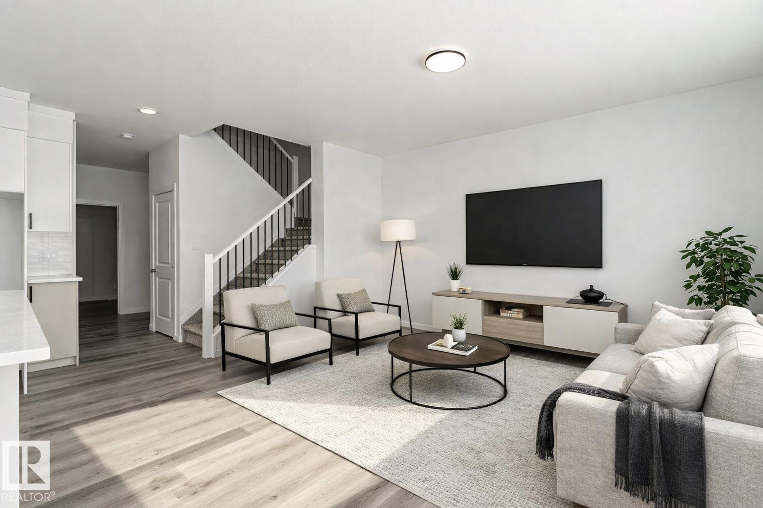 6271 180 AV NW