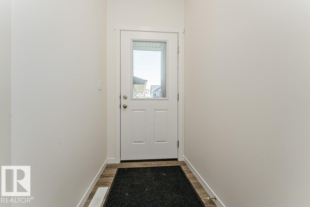 6271 180 AV NW