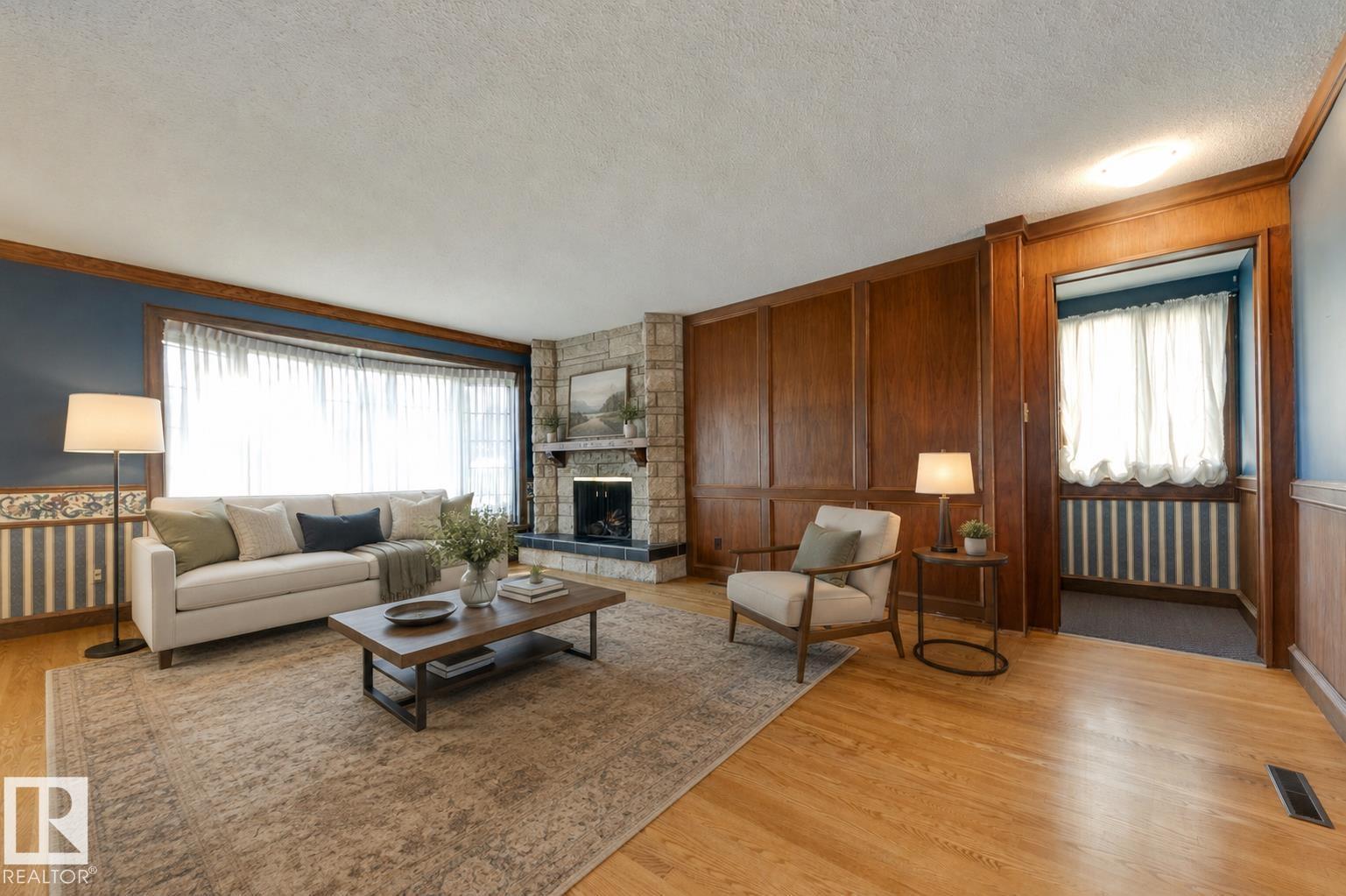 4716 109 AV NW