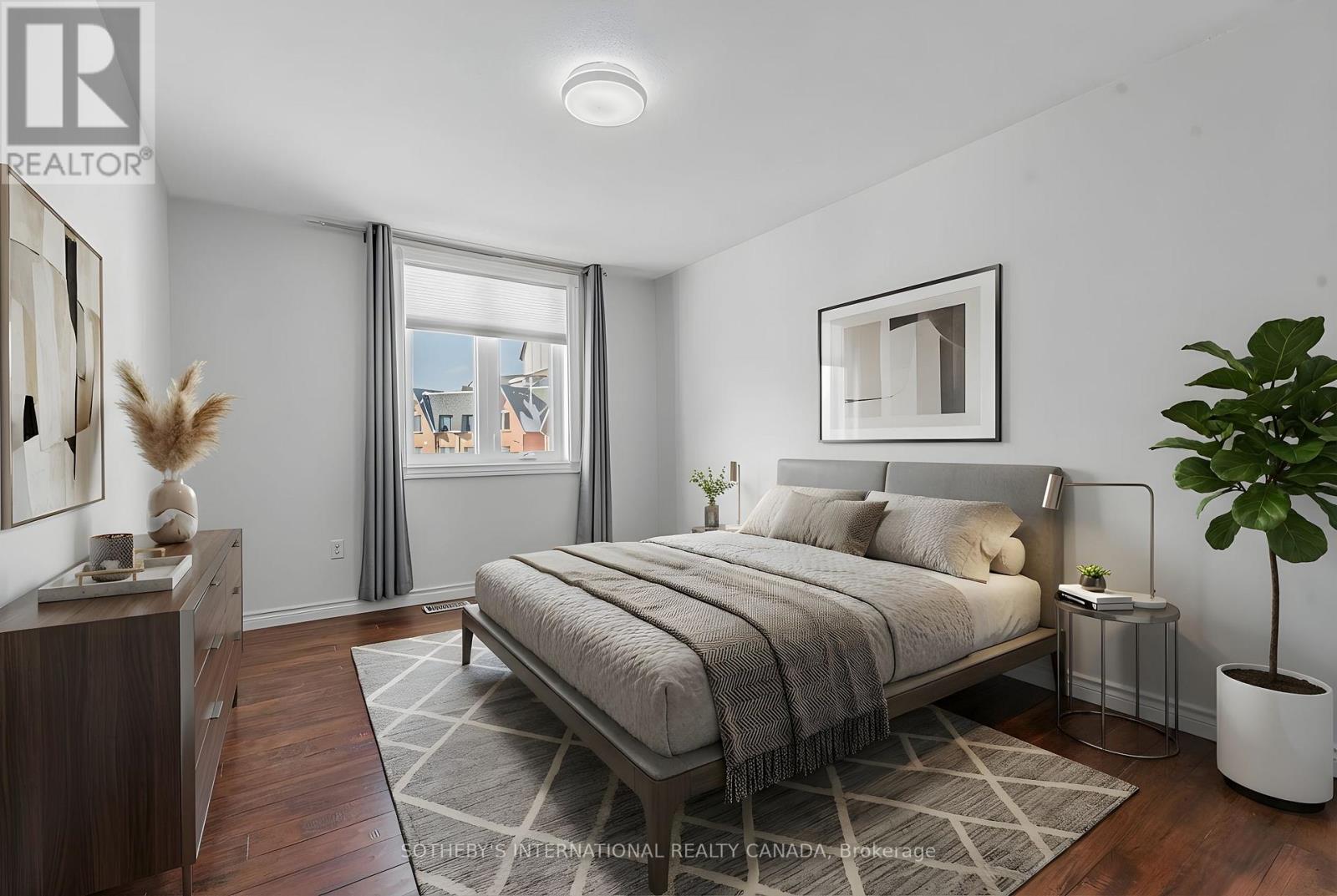 305 - 75 WELDRICK ROAD E