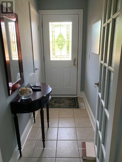 20 HILLIER CRESCENT