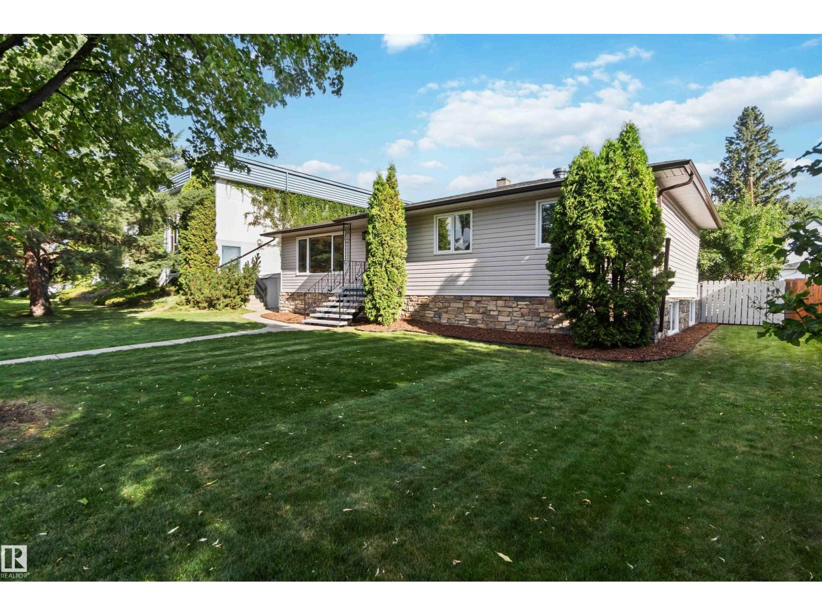 9336 69 AV NW NW