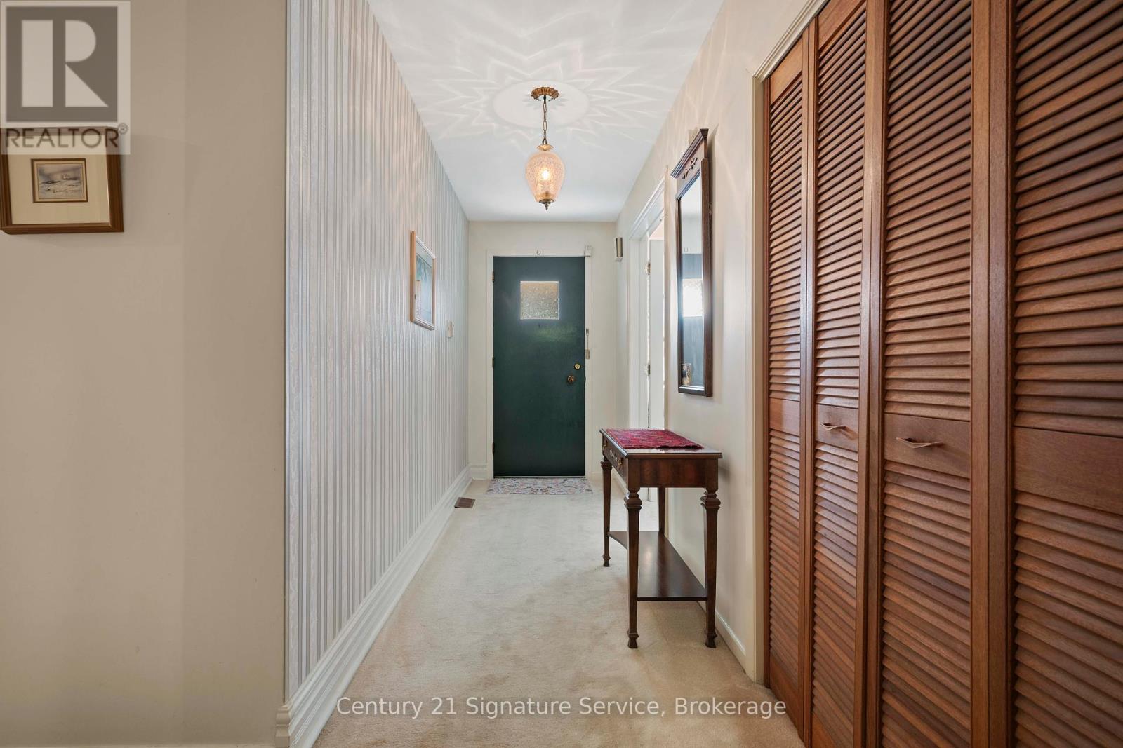 1447 VENTA AVENUE