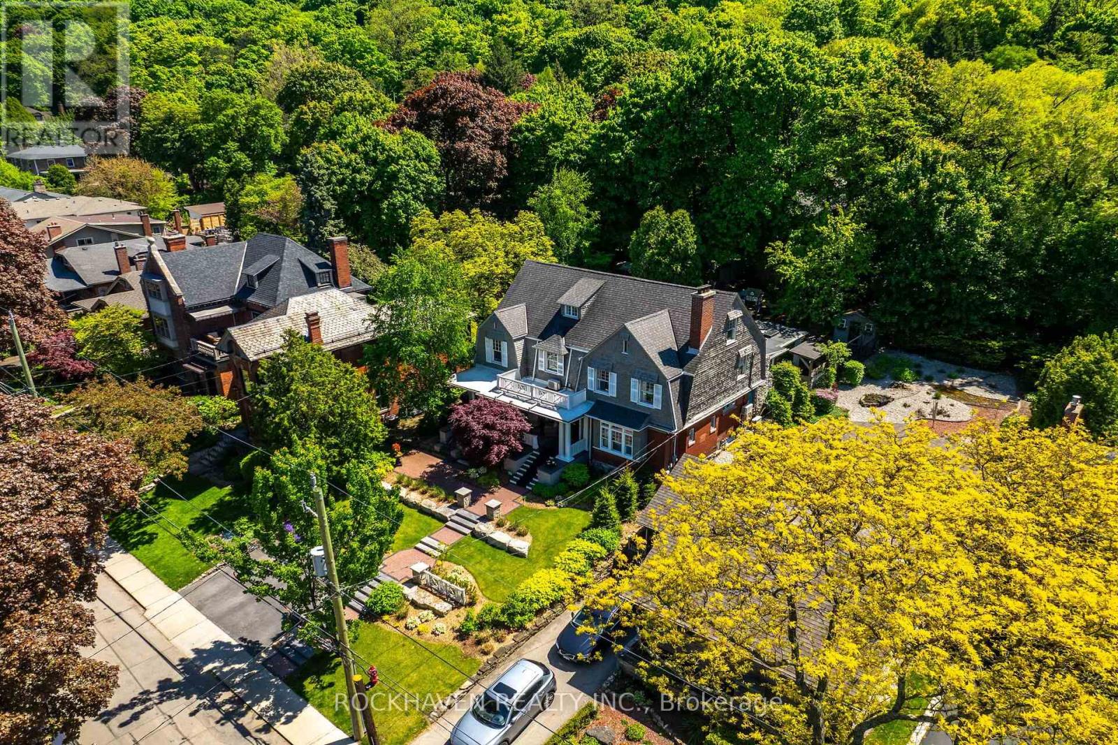 53 GLENFERN AVENUE