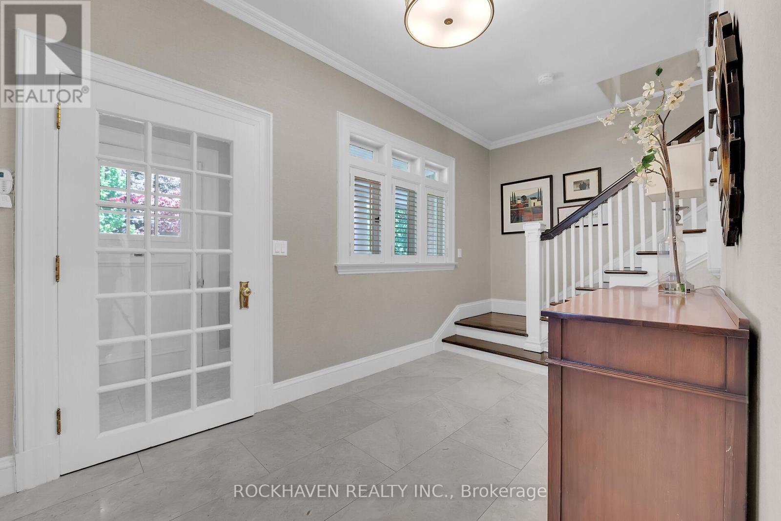 53 GLENFERN AVENUE