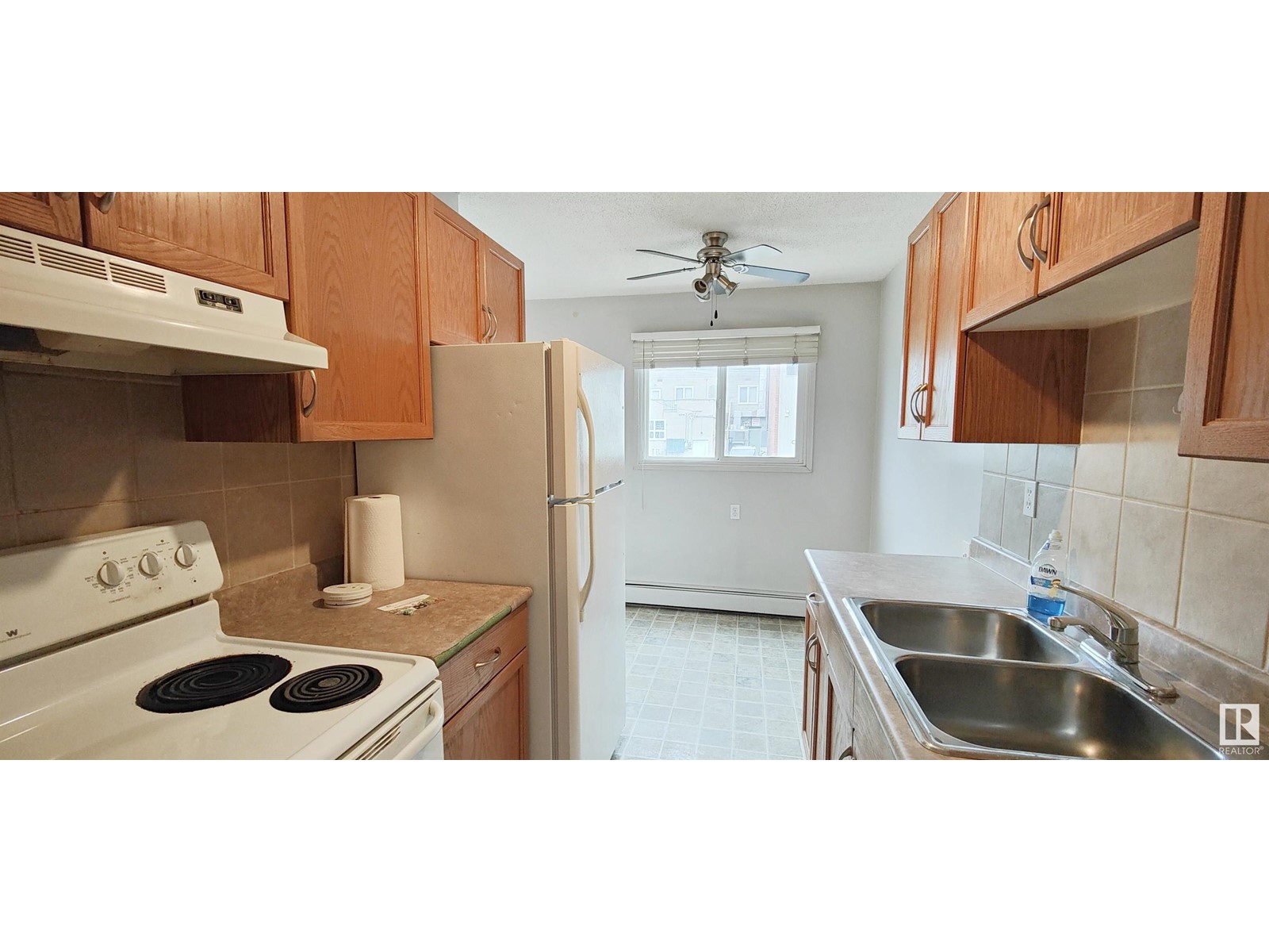 #207 10815 83 AV NW