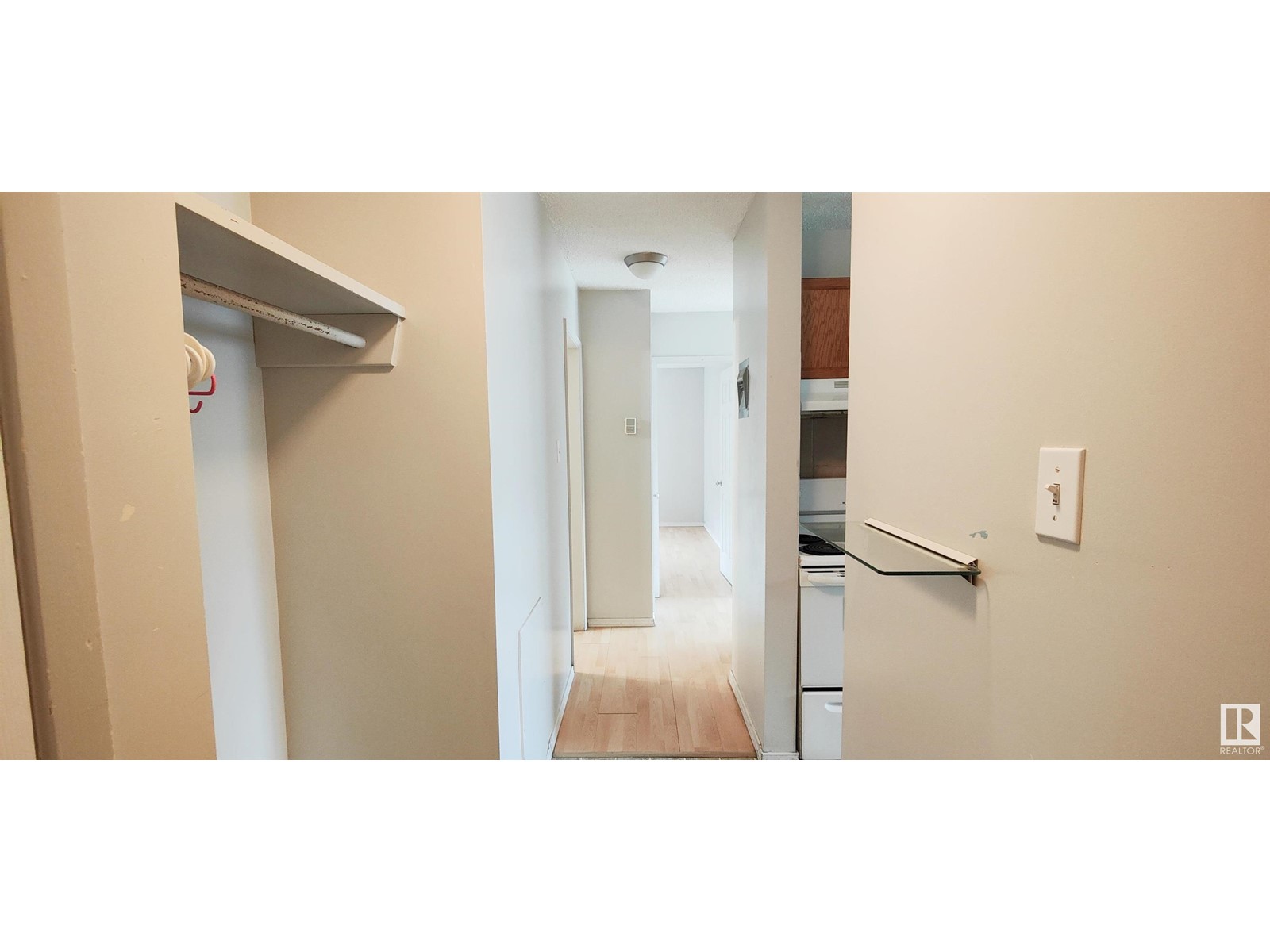 #207 10815 83 AV NW