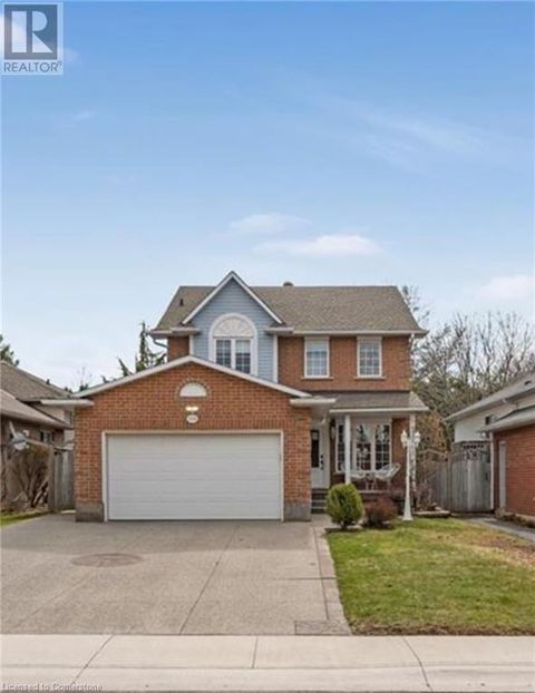 158 DUNCAIRN Crescent Hamilton ON L9C6J8