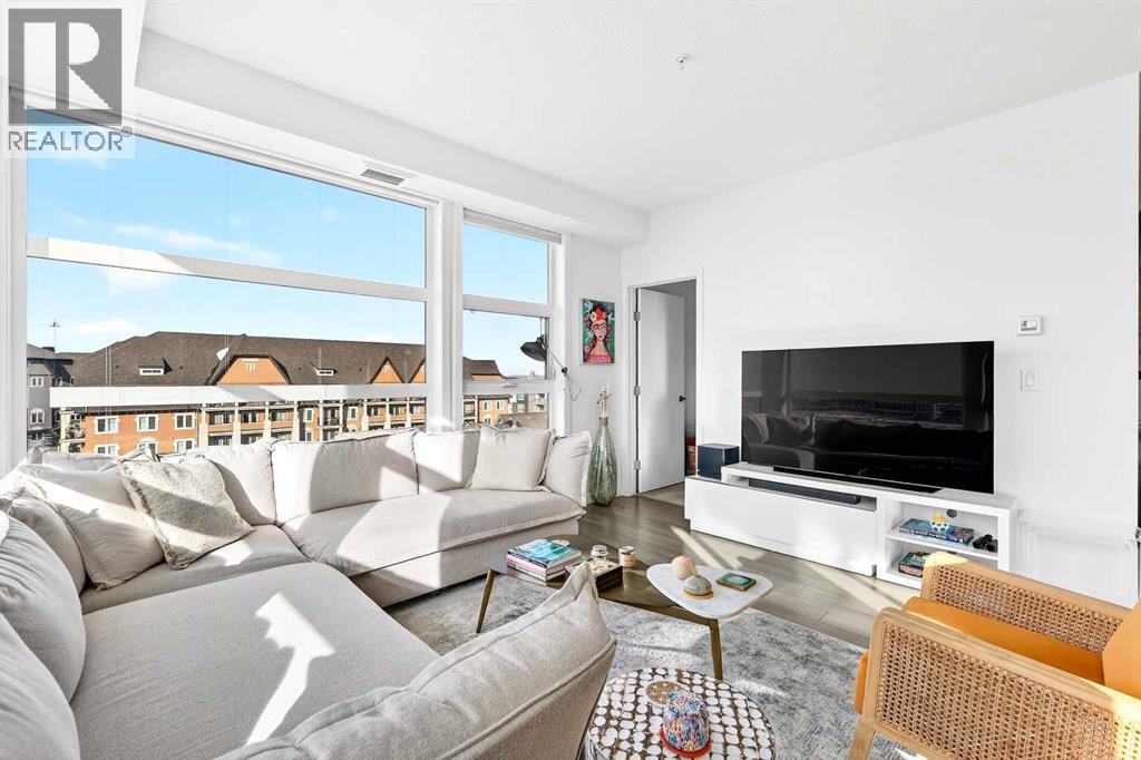 501, 122 Mahogany Centre SE