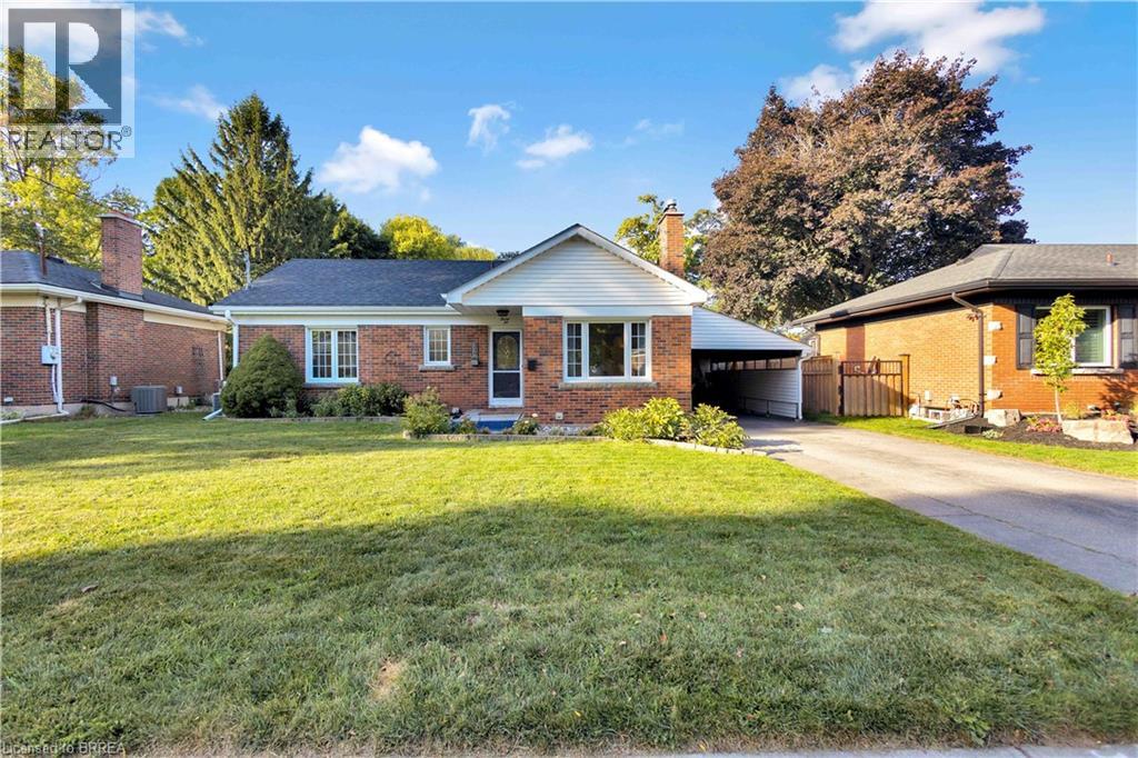 32 HILLIER Crescent