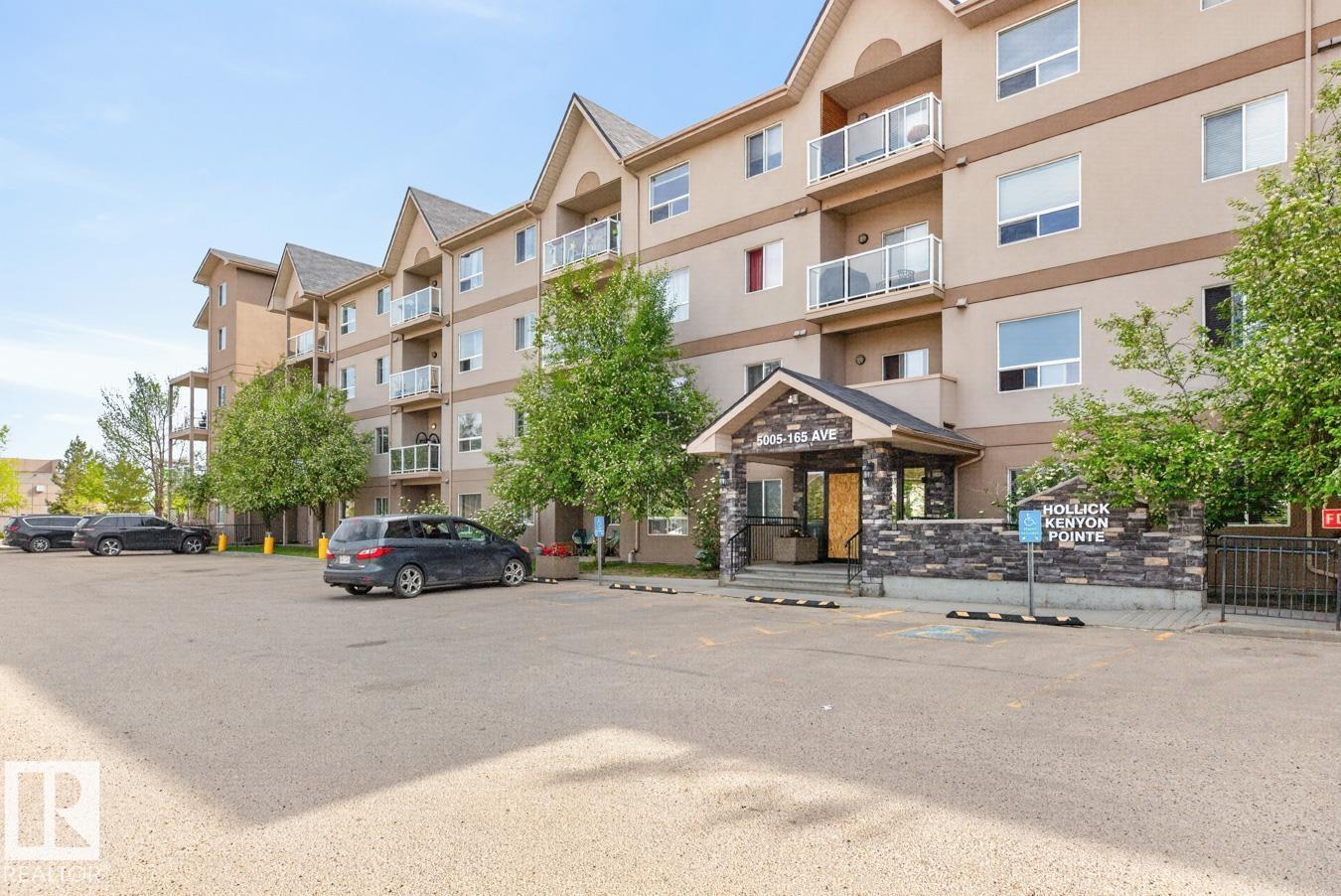 #320 5005 165 AV NW