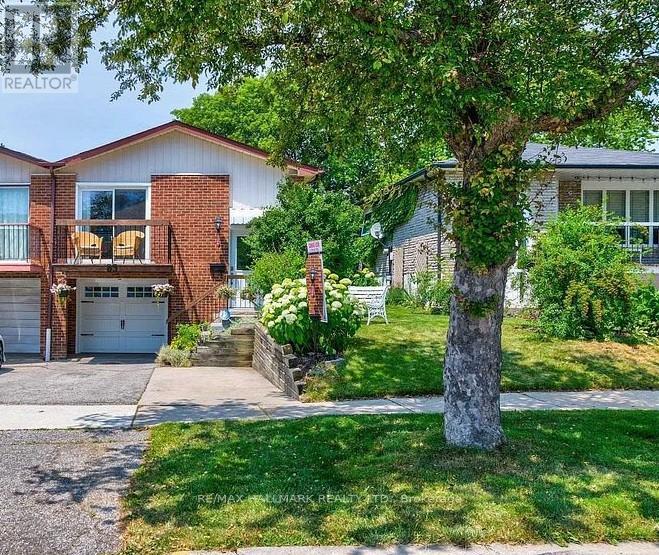 Photo 1 of 10 — LOWER LEVEL - 83 SEXTON CRESCENT, Toronto (Hillcrest Village), ON M2H2L7