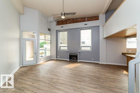 #208 10009 102 AV NW Edmonton AB T5J5B6