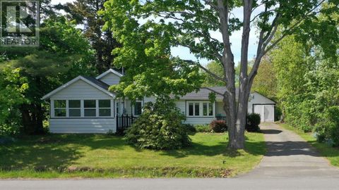 81 Pleasant Street Kingsport NS B0P1H0