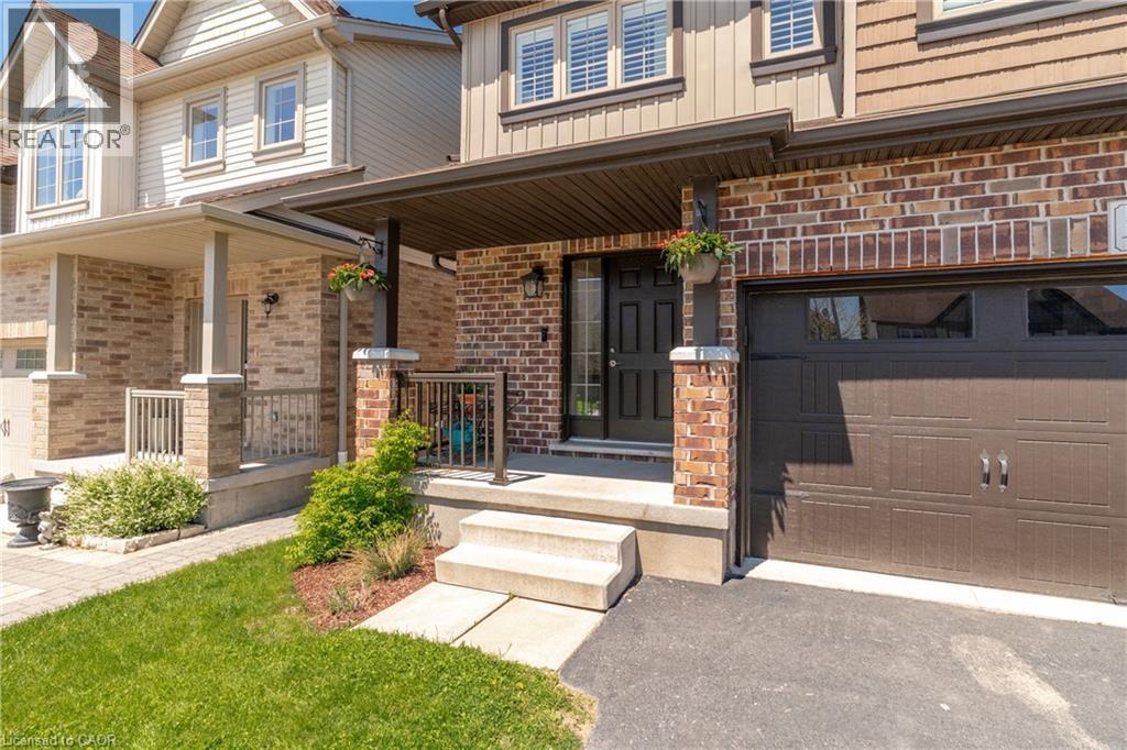 141 COULING Crescent