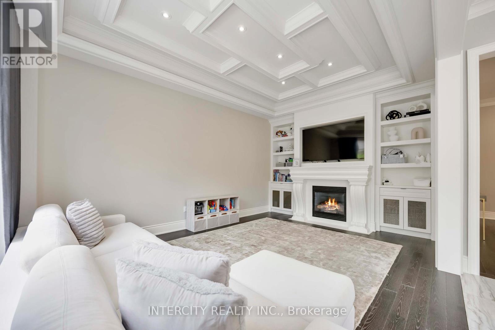40 GARYSCHOLL ROAD