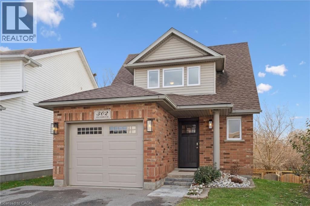 302 HIGHBROOK Crescent