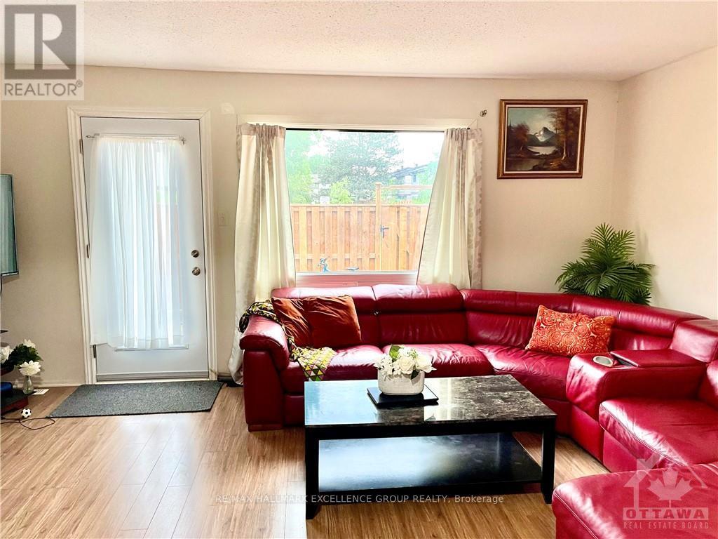 8 - 1906 BELMORE LANE