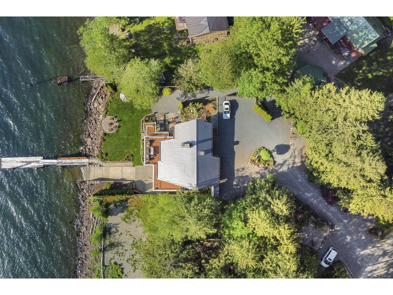7370 ROCKWELL DRIVE|Harrison Lake