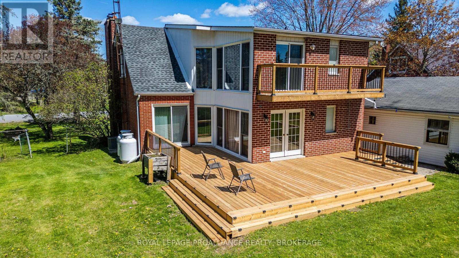 1705 MARIAN CRESCENT