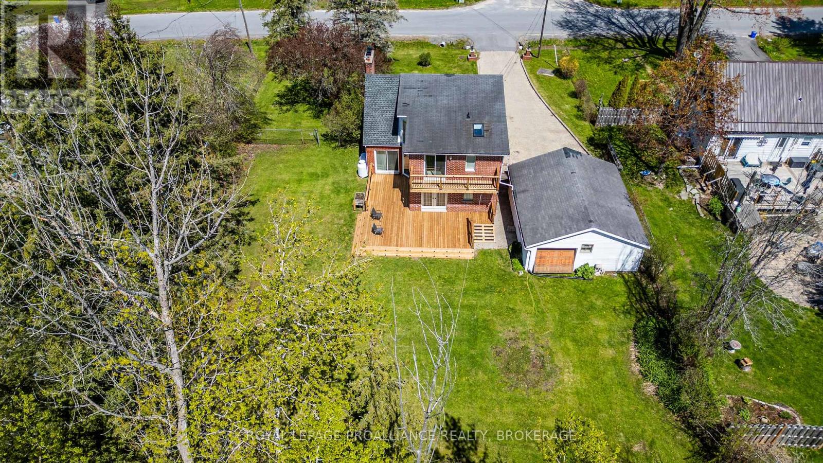 1705 MARIAN CRESCENT