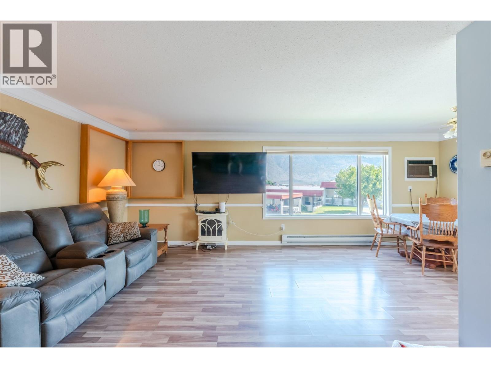 8006 VEDETTE Drive Unit# 104B