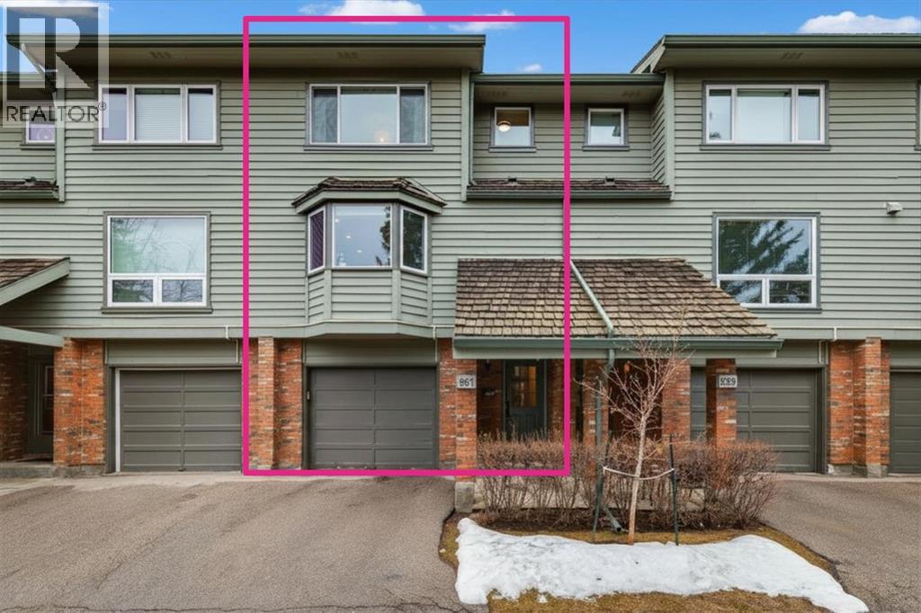 561 Point Mckay Grove NW