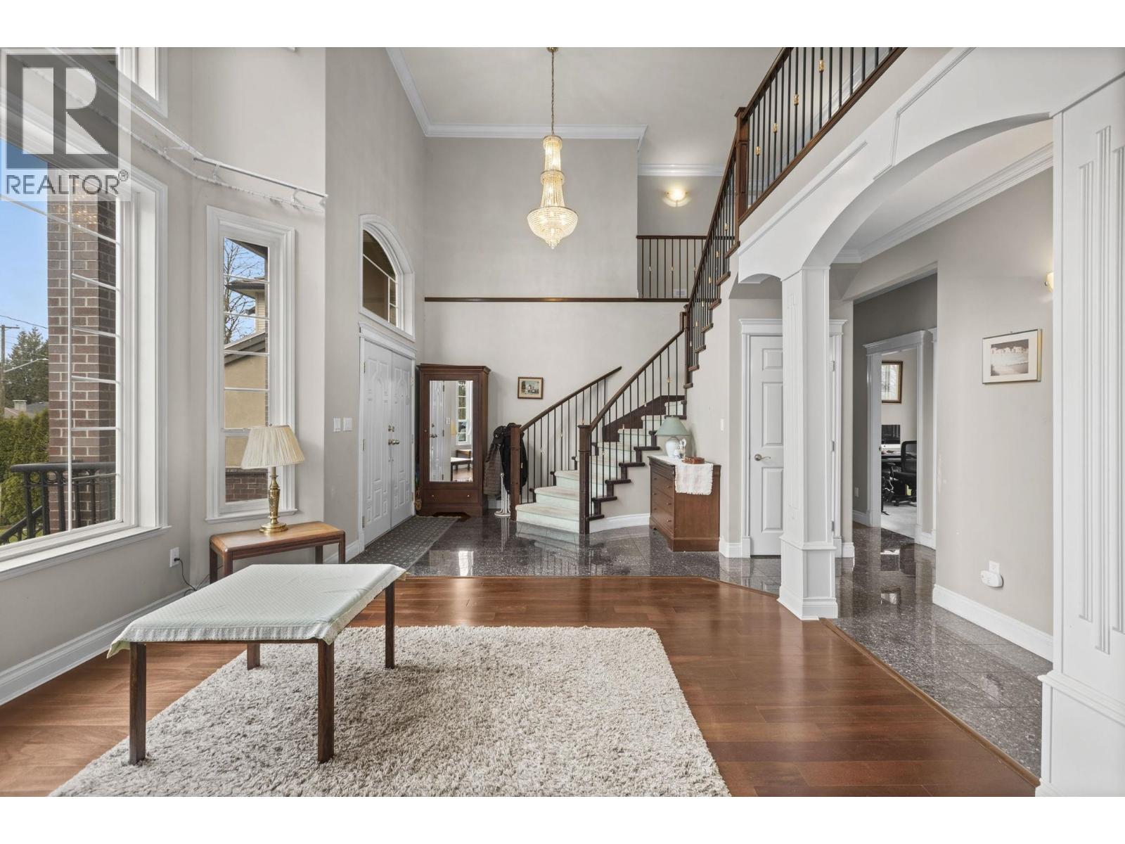 218 SEAVIEW DRIVE